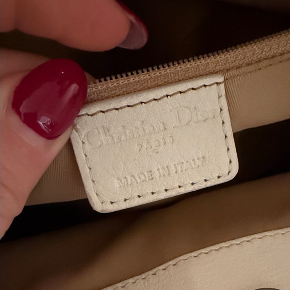 Dior Tan and Cream Shoulder Bag - Picture 4 of 5